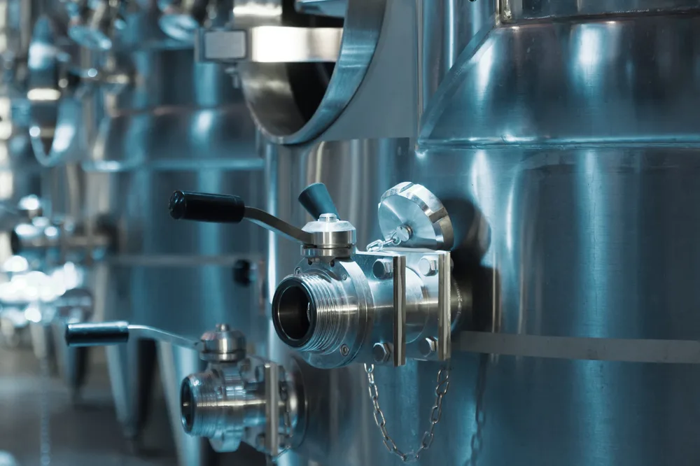 Compressed Air Solutions for the Food and Beverage Industry